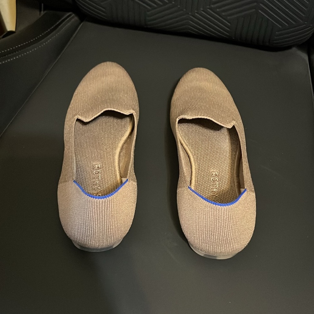Rothy's Tan Loafers Size 9 - Picture 5 of 8